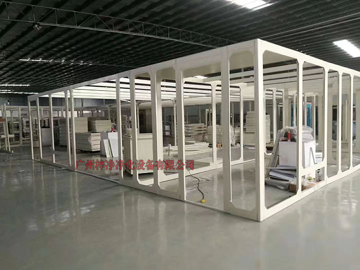 根據(jù)用戶潔凈棚設(shè)計要求，我們成功的為用戶提供了測量場地、設(shè)計、安裝、驗收、使用、培訓、售后等工作。